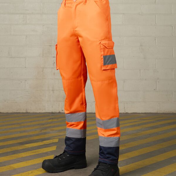 PRO RTX Hi-Vis Cargo Trousers Thumbnail